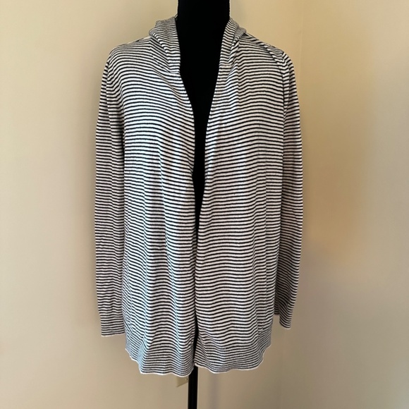 **LOFT* Black x White Striped Hooded Open Front Sweater Size Medium - Picture 1 of 8